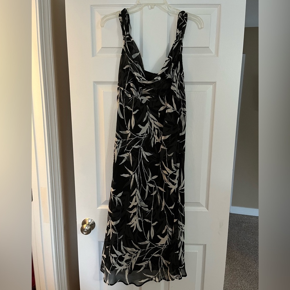 Ladies size 14 dress.  New